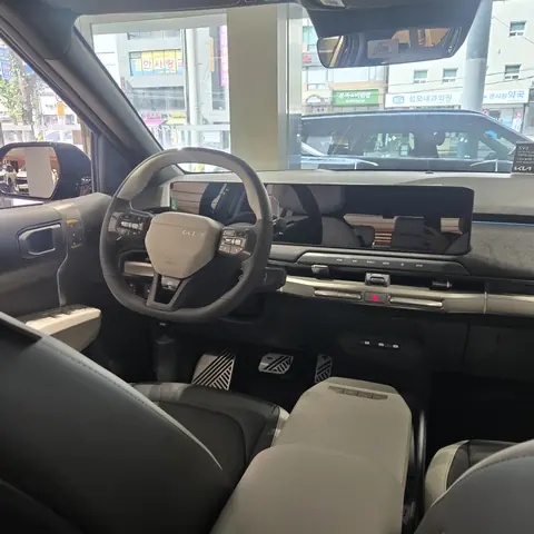 비대면 상담에서 설명하는 EV3 실내 사진